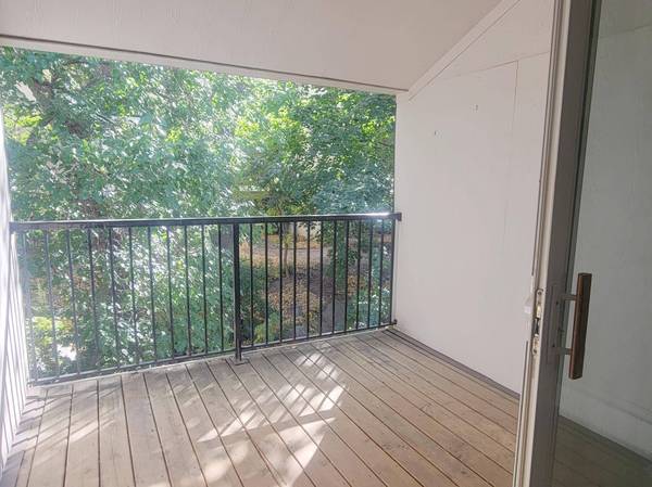 12850 Nicollet AVE #301, Burnsville, MN 55337