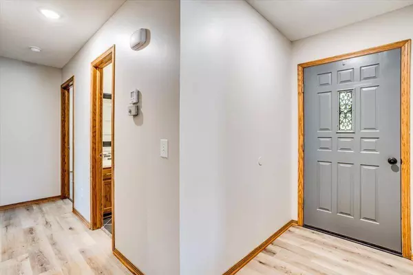 610 S Walnut St, Goddard, KS 67052-9361