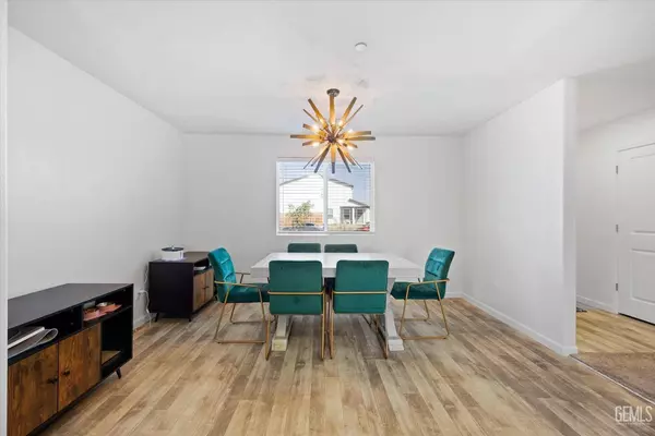 6205 Mardal Avenue, Bakersfield, CA 93313