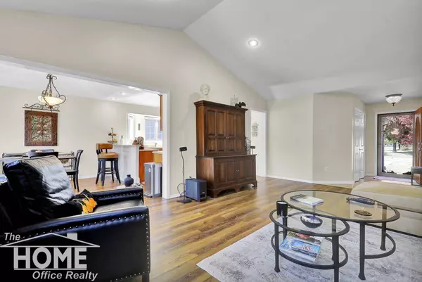 500 Elizabeth Drive, Owosso, MI 48867