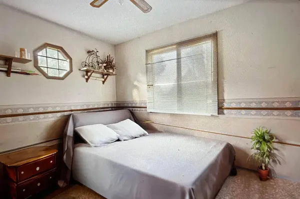 11456 Zane AVE N, Champlin, MN 55316