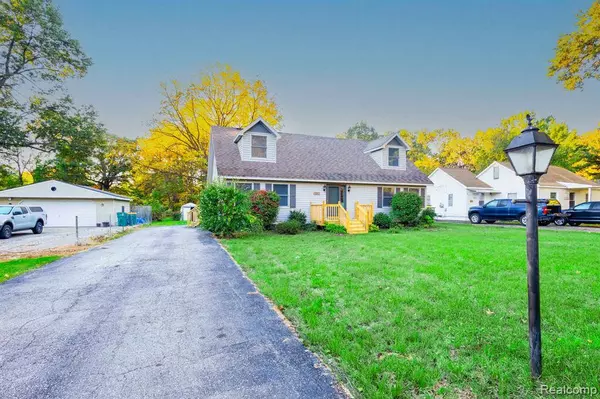 36915 HERMAN Street, Romulus, MI 48174