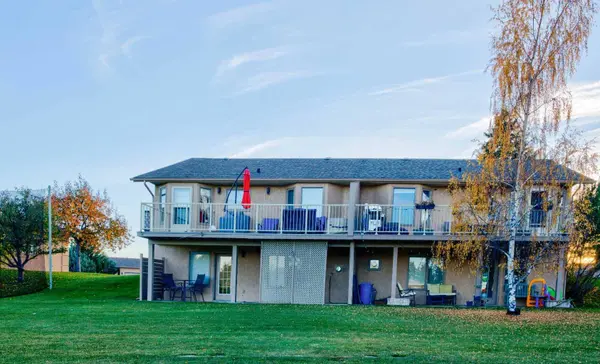 628 High View PARK NW, High River, AB T1V 1E5