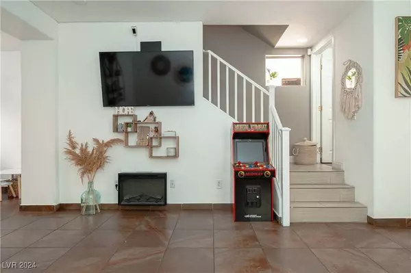 5419 Bradford Pear Drive, Las Vegas, NV 89122