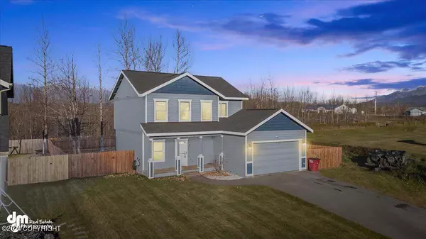 1135 S Felicia ST, Palmer, AK 99645