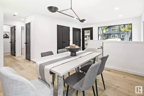 9942 78 ST NW, Edmonton, AB T6A 3C9