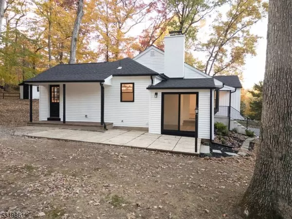 1060 Elm Dr, Bridgewater Twp., NJ 08807