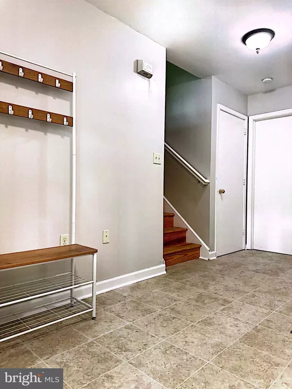 5125 HICKORY LN, East Stroudsburg, PA 18302