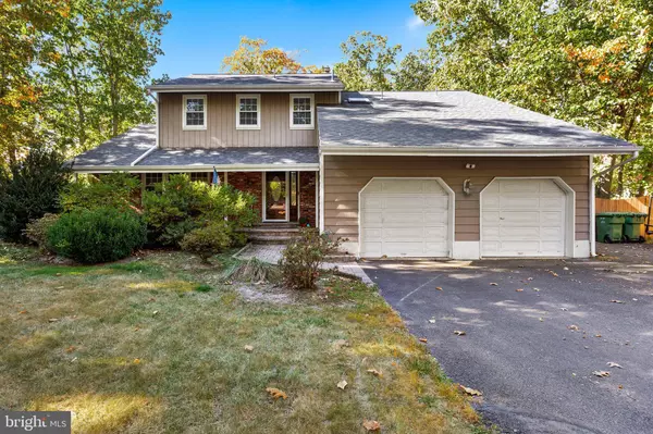 207 CREST RD, Marlton, NJ 08053