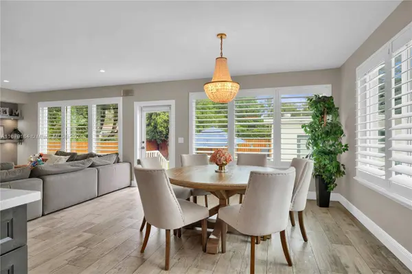 801 Swan Ave, Miami Springs, FL 33166