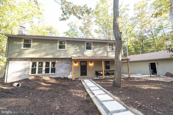 211 MIGAZEE TRL, Medford Lakes, NJ 08055