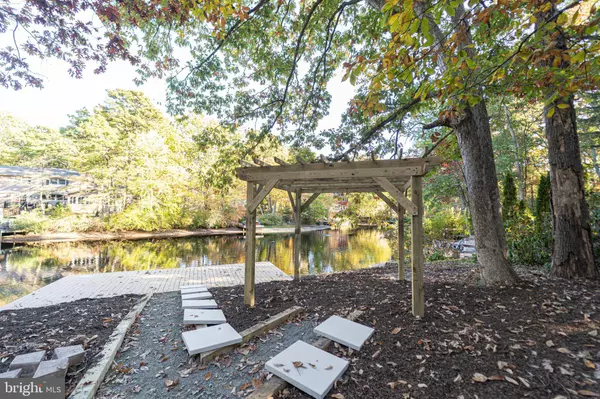 211 MIGAZEE TRL, Medford Lakes, NJ 08055