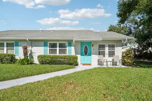 401 DE GRASSE PL #10, Sun City Center, FL 33573