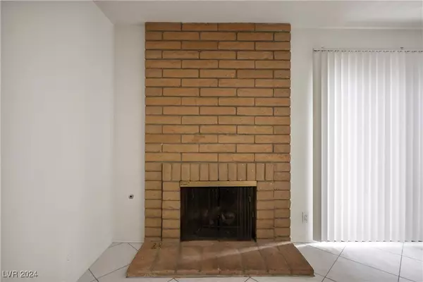 1861 Canterbury Drive, Las Vegas, NV 89119