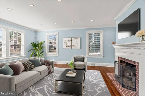 224 DELAWARE ST, Woodbury, NJ 08096