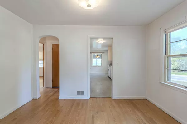 2787 Coit NE Avenue, Grand Rapids, MI 49505