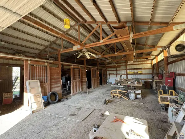 32125 Vera RD, Paxico, KS 66526