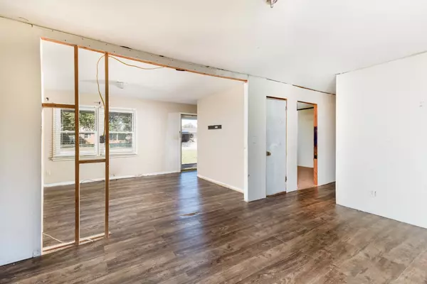 554 Meadowbrook Dr, Mc Minnville, TN 37110