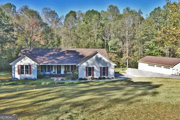 1581 Darby Ford CT, Ball Ground, GA 30107