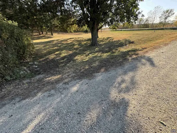 32125 Vera RD, Paxico, KS 66526