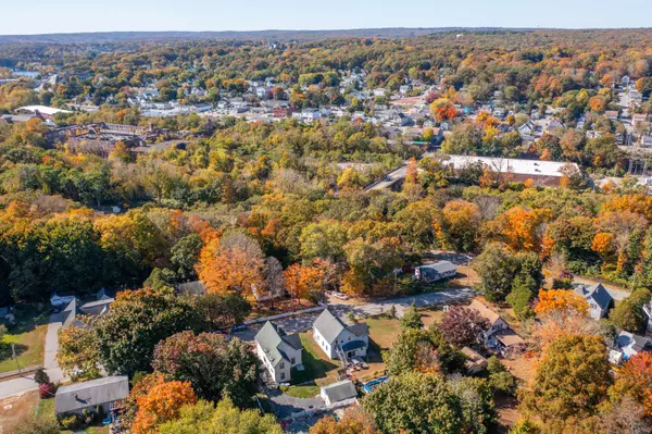 24 Mowry Avenue, Norwich, CT 06360