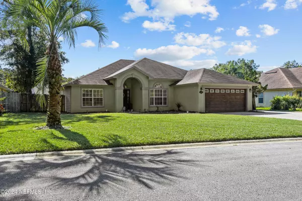 5458 CUTWATER LN S, Jacksonville, FL 32277