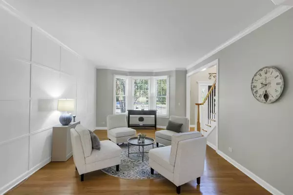 136 Planters Row, Geneva, IL 60134