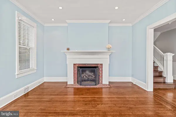 224 DELAWARE ST, Woodbury, NJ 08096