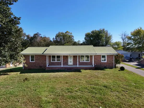 554 Meadowbrook Dr, Mc Minnville, TN 37110