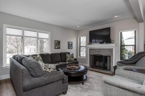 2115 Anderson SE Drive, East Grand Rapids, MI 49506