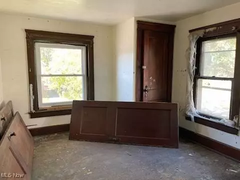 1197 Belvedere AVE SE, Warren, OH 44484