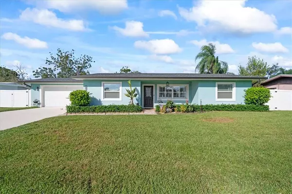 469 Linda LN, Melbourne, FL 32935