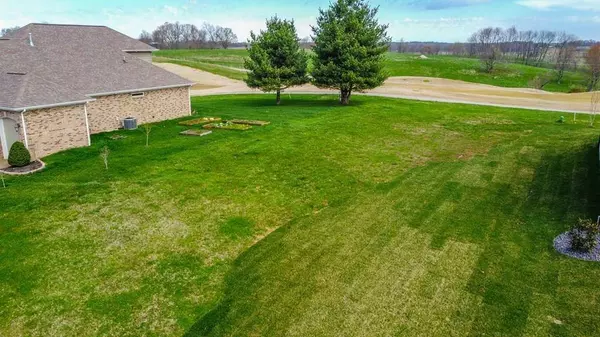 1759 Sterling Valley Dr, Owensboro, KY 42303