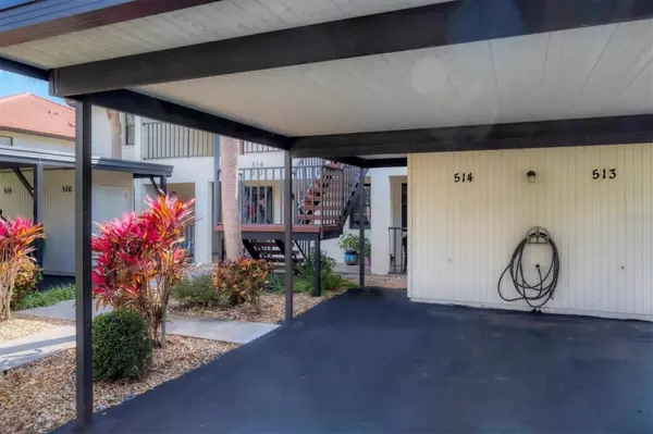 514 PINE HOLLOW CIR #514, Englewood, FL 34223