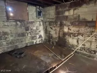 1197 Belvedere AVE SE, Warren, OH 44484