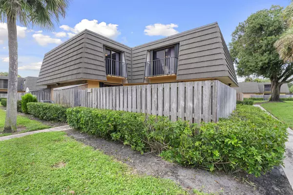 1102 11th WAY, West Palm Beach, FL 33407