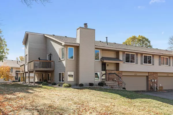 4212 Hemlock LN N, Plymouth, MN 55441