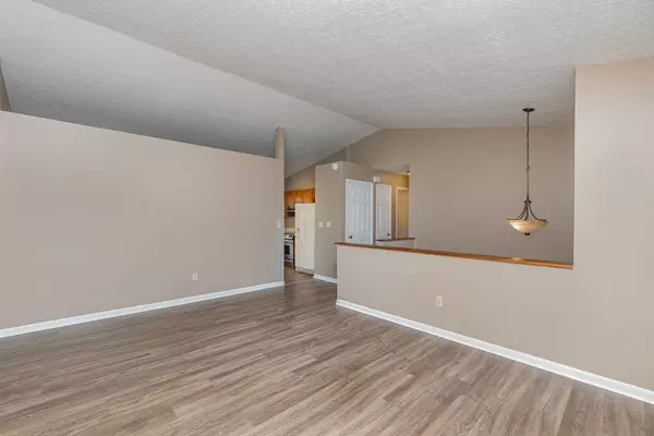 3575 Mitten Drive, Elsmere, KY 41018