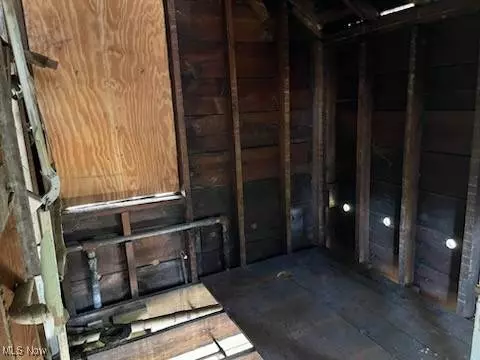 1197 Belvedere AVE SE, Warren, OH 44484