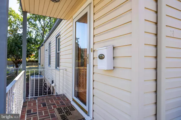 31 WINDING WAY, Cherry Hill, NJ 08002