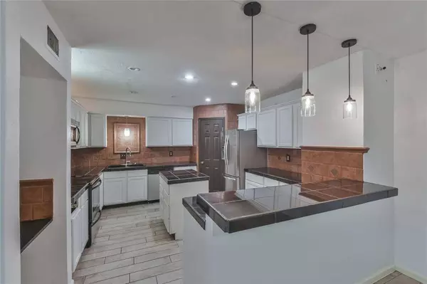 3131 Cummins ST #29, Houston, TX 77027