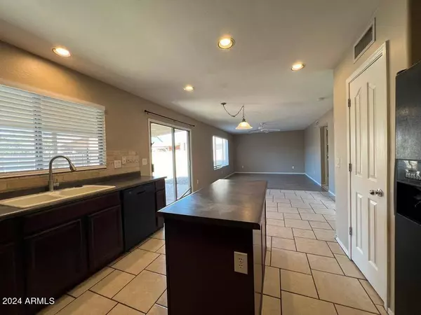 9521 W WILLIAMS Street, Tolleson, AZ 85353
