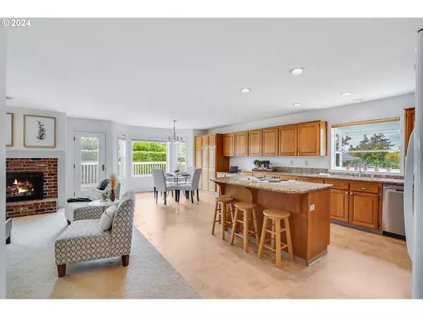 1017 NW 79TH CIR, Vancouver, WA 98665