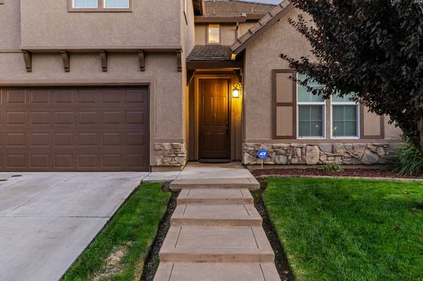 29 Castaic Ct, Roseville, CA 95678-6132