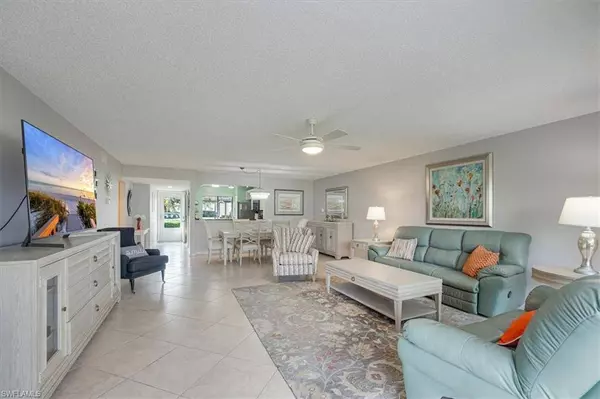 4556 Andover WAY #E102, Naples, FL 34112