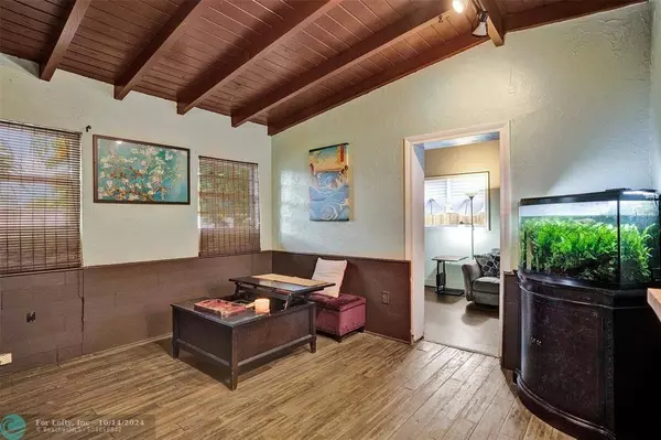 3761 SW 45th Ter, West Park, FL 33023