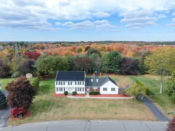 50 Meadowlark Dr., Seekonk, MA 02771