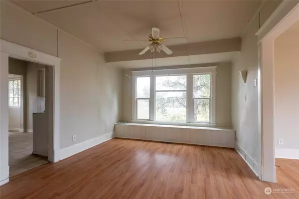 1235 S Ferry ST, Tacoma, WA 98405