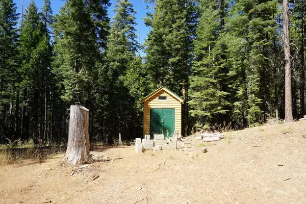 0 Providence Creek Road, Shaver Lake, CA 93664