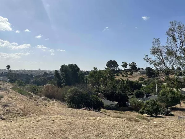 1832 69Th, San Diego, CA 92114